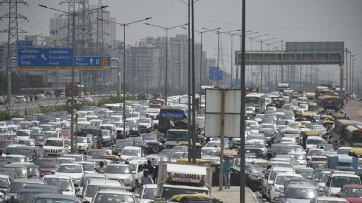 New Delhi Traffic 